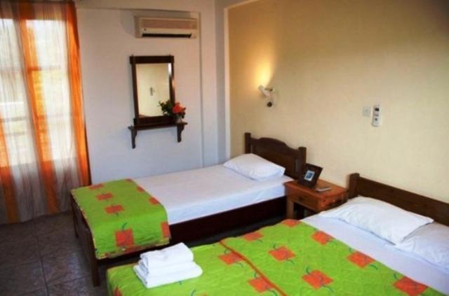 Triantafyllou Maria Rooms Skópelos Camera foto