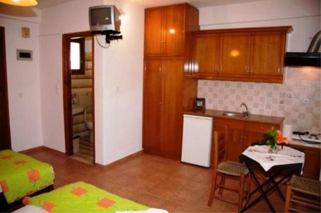 Triantafyllou Maria Rooms Skópelos Camera foto
